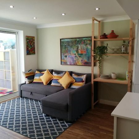 Spacious Townhouse With Sea Views Near Cardiff Barry Exteriör bild