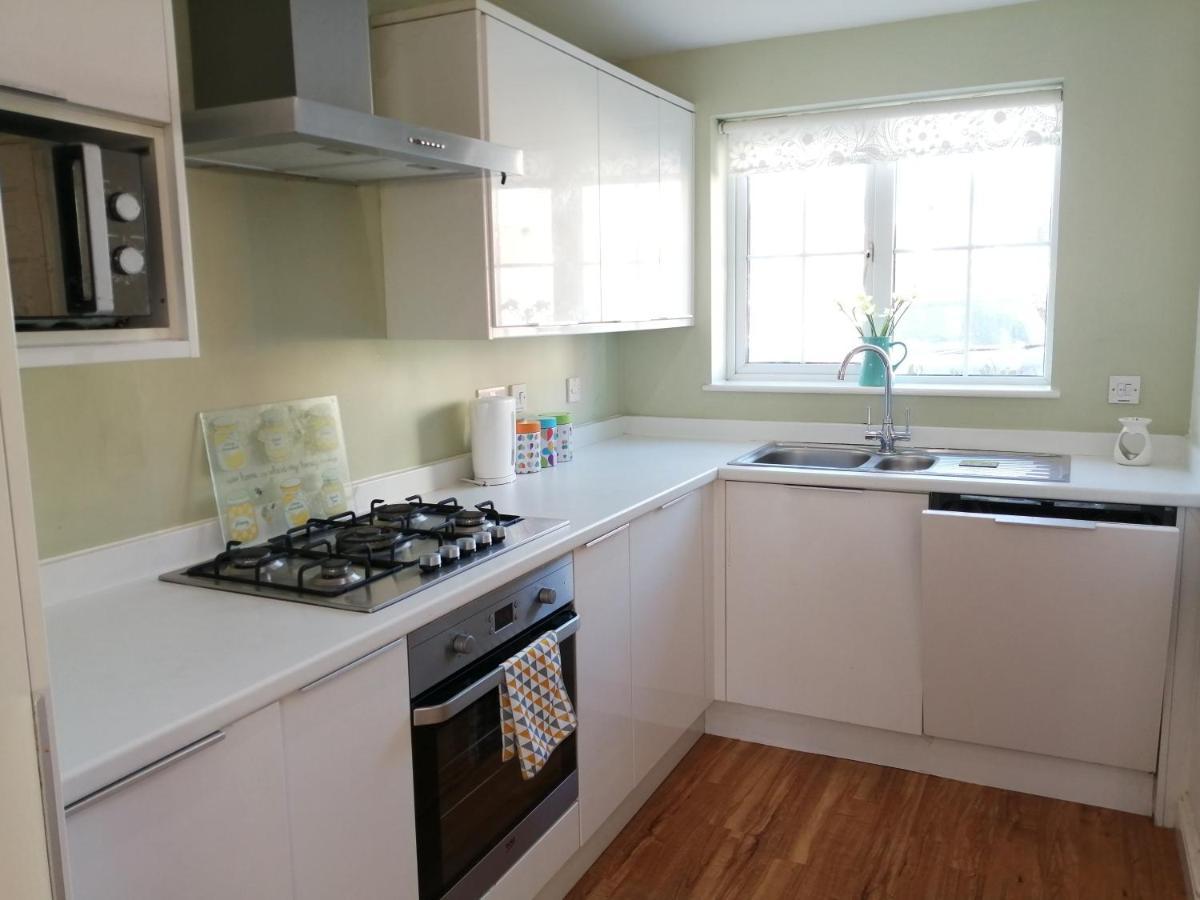 Spacious Townhouse With Sea Views Near Cardiff Barry Exteriör bild