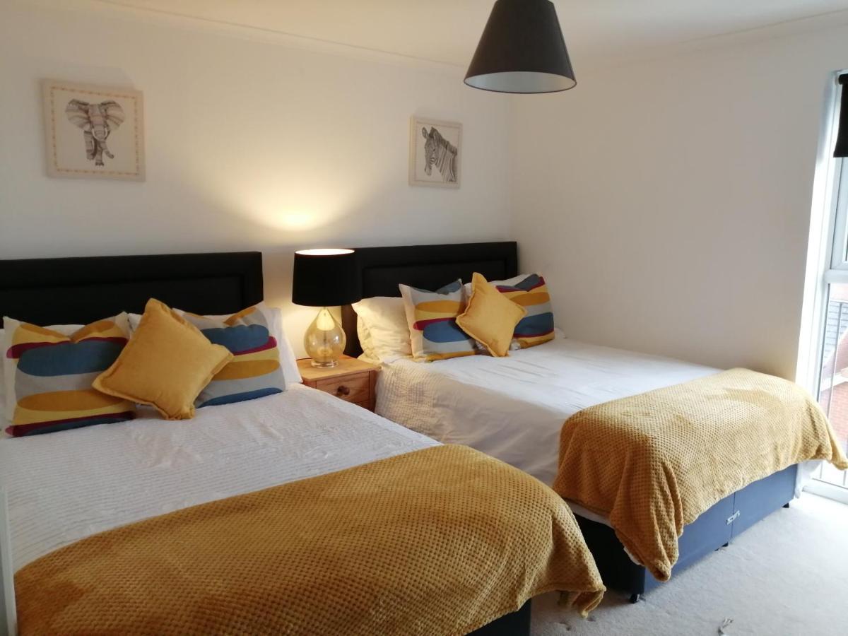 Spacious Townhouse With Sea Views Near Cardiff Barry Exteriör bild