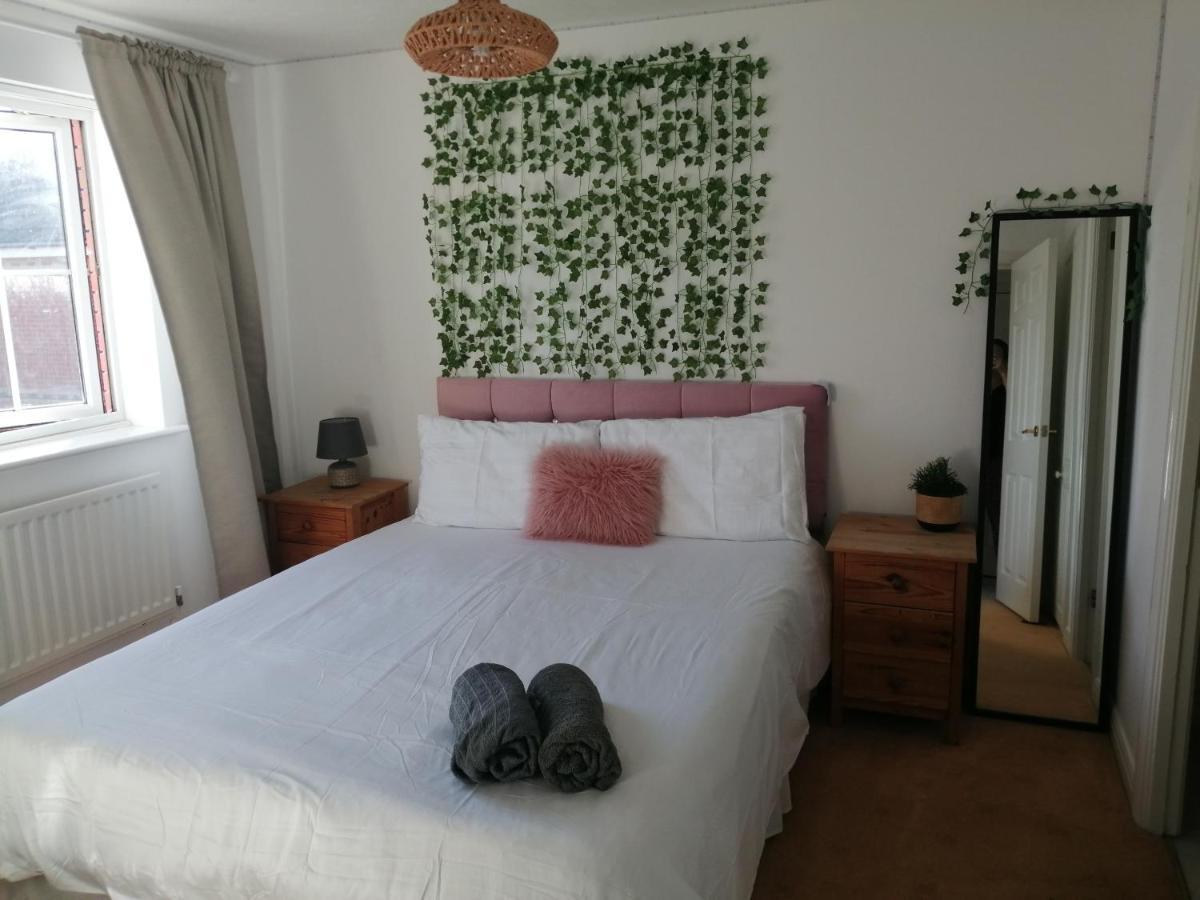 Spacious Townhouse With Sea Views Near Cardiff Barry Exteriör bild