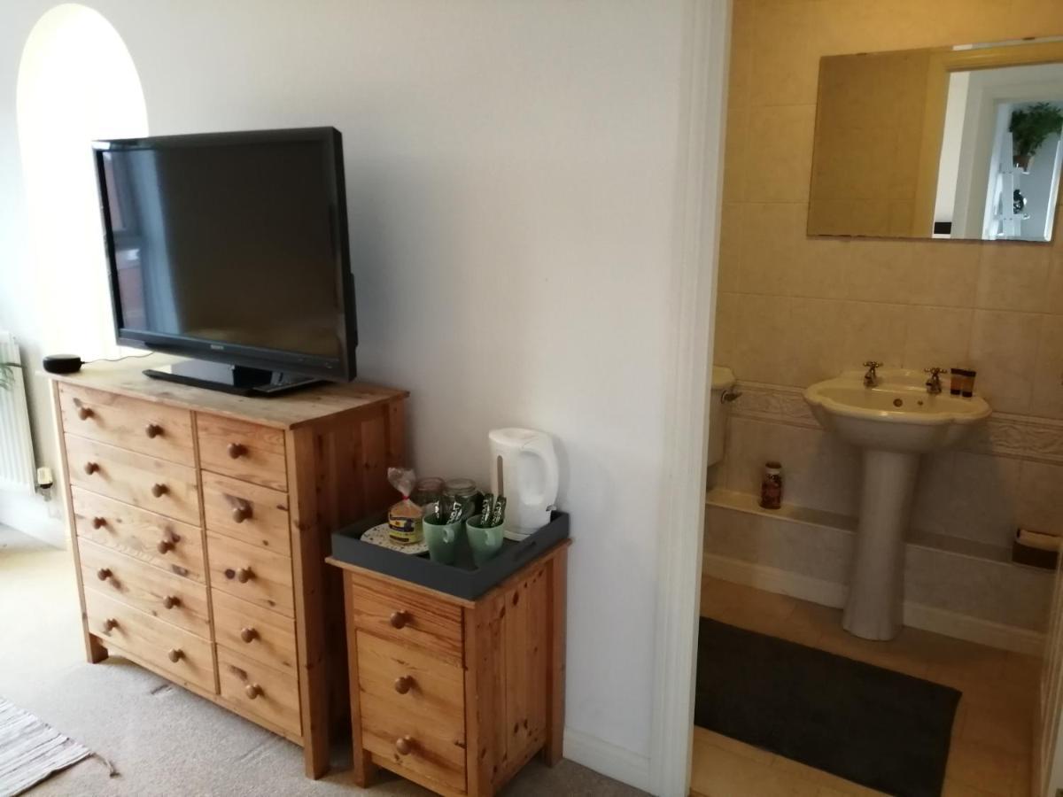 Spacious Townhouse With Sea Views Near Cardiff Barry Exteriör bild
